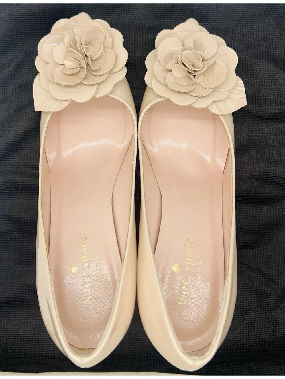 Kate Spade NY Pixanne Too heels 6.5 nude blush patent leather flower NIB